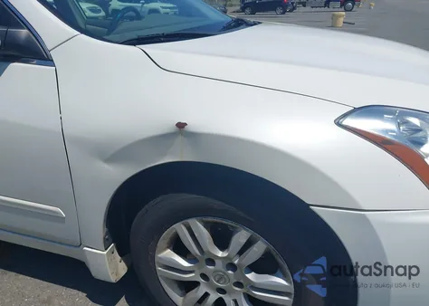 2010 Nissan Altima 2.5 S z USA, uszkodzony, nr VIN 1N4AL2AP1AN422775